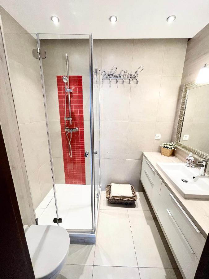 Edel Exclusive Marea 102 Especially For